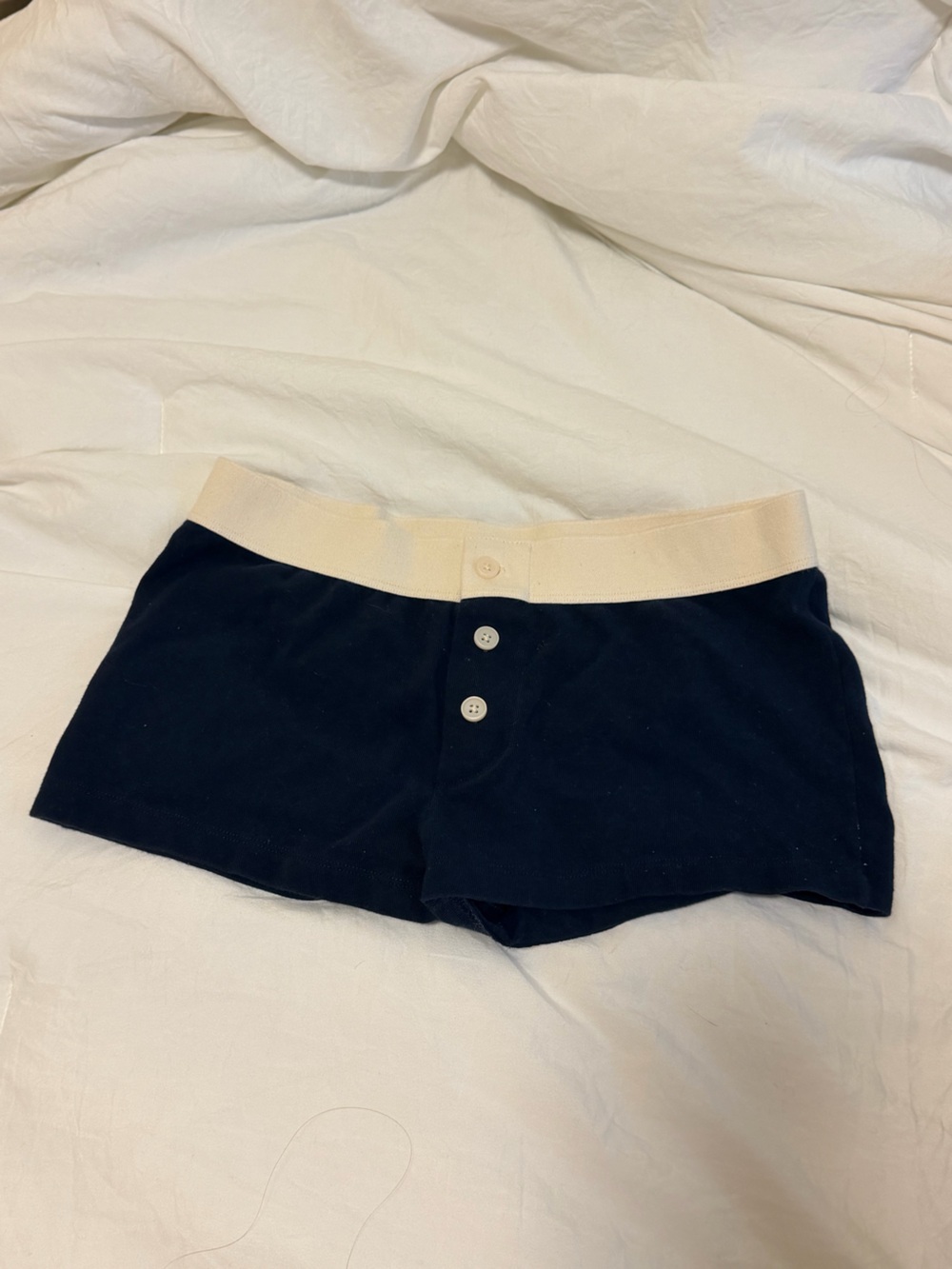 Brandy Melville navy sleep shorts never worn just has some fuzz on it